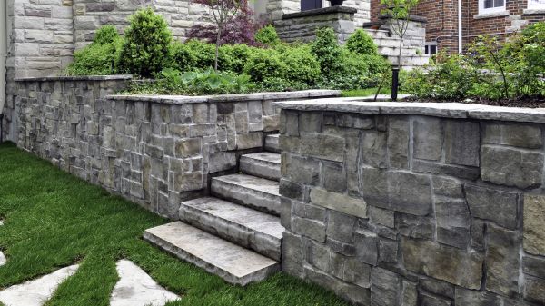 Masonry Steps Installation in Brick