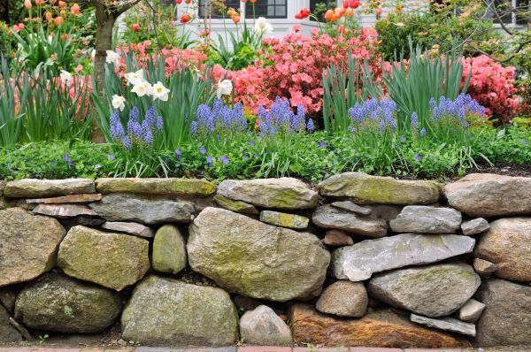 Stone Wall Hardscaping in Brick